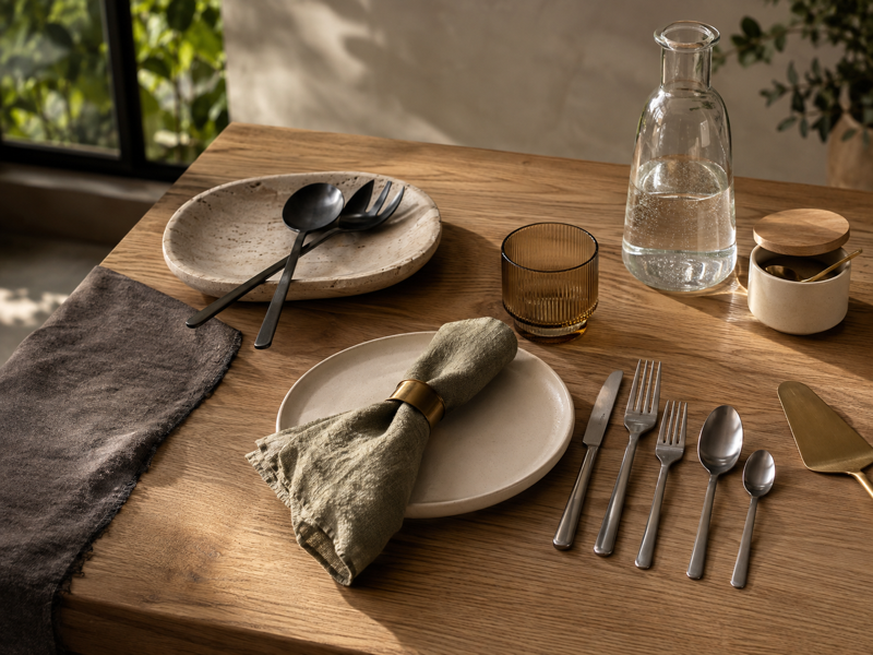Flatware & Dining Accessories