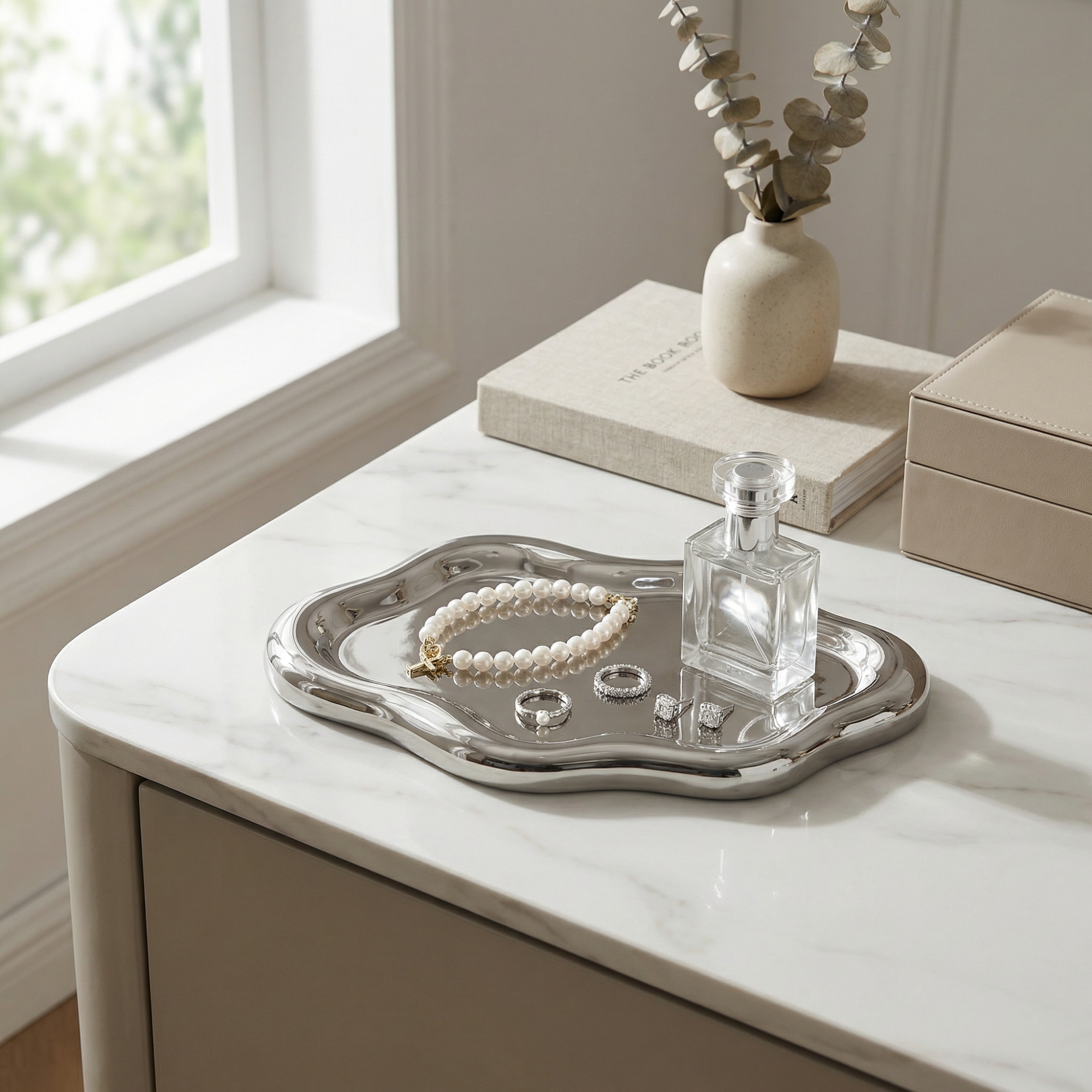 Cloud-Shaped Jewelry Tray – Decorative accessory Organizer for Bedroom, Vanity & Dressor