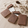 Étui à cartes fin en bois – Porte-cartes de visite magnétique, Organisateur de bureau en noyer, Cadeau