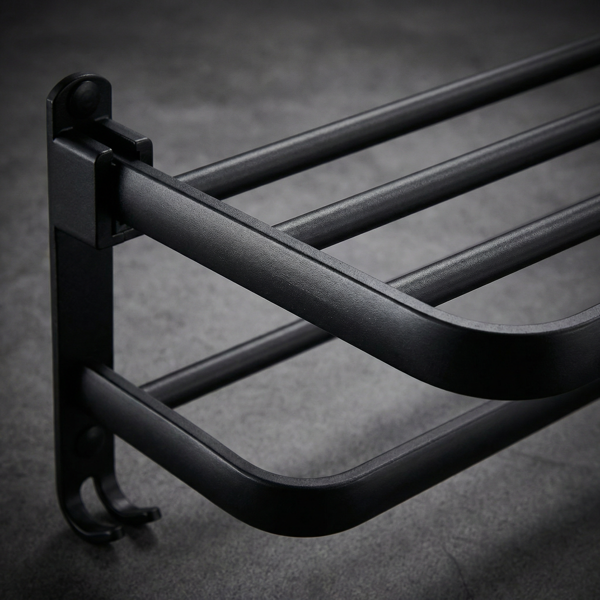 Matte Aluminum