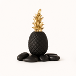 Pineapple Sculpture – Gold Crown Resin Decor for Coffee Table and Living Room