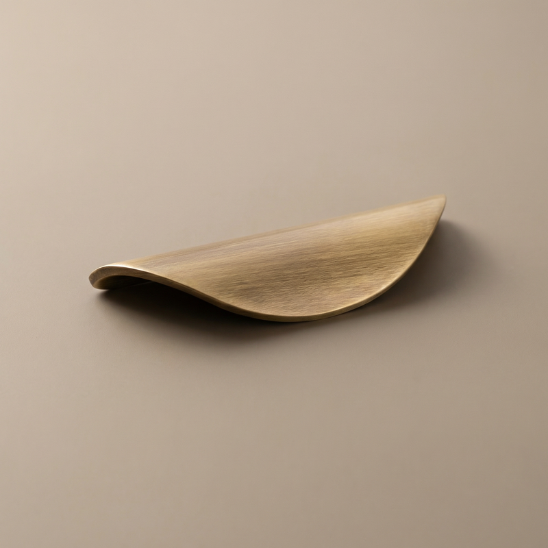Solid Brass Gold Drawer Handle – Minimalist Crescent Pull for Kitchen Bedroom Wardrobe Cabinet Hardware